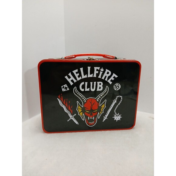 Stranger Things Hellfire Club Tin Lunch Box Hawkins 1980's Eddie Munson D&D D20 - Picture 1 of 7